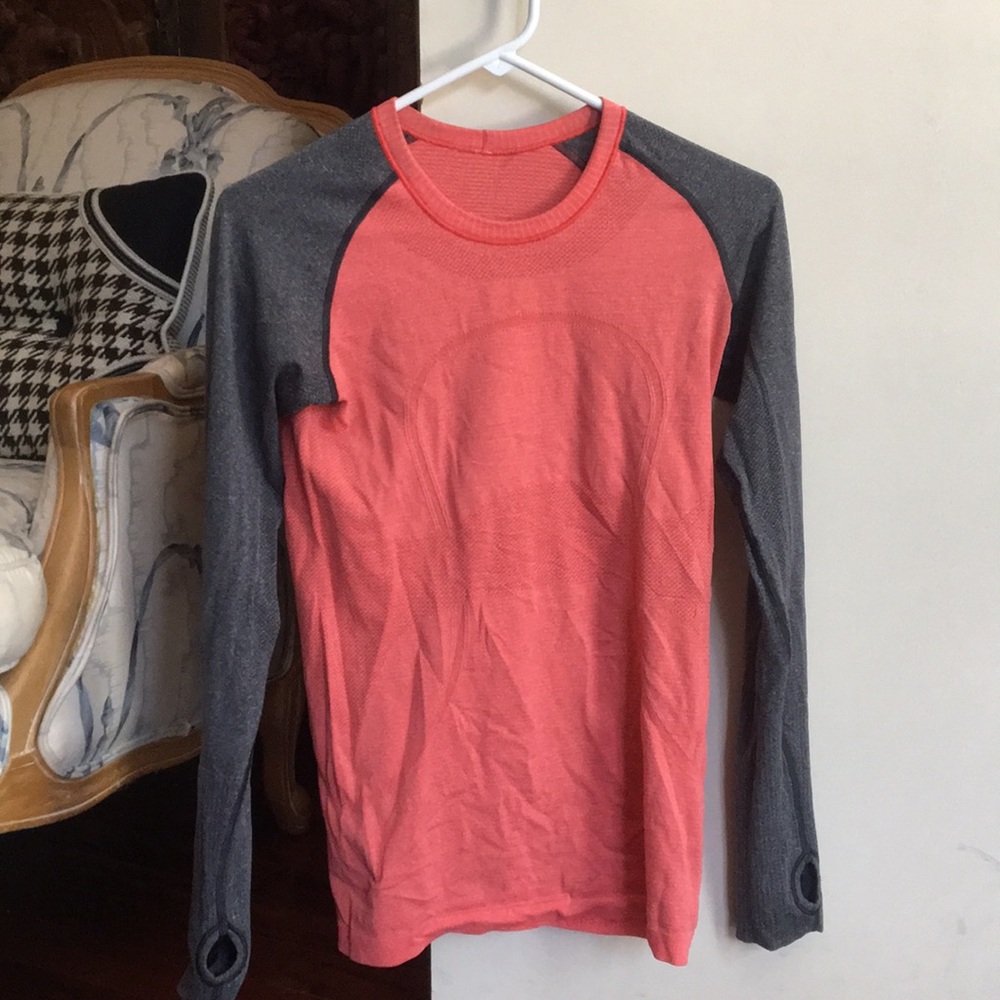Lululemon size 4 multi colors long sleeve tech